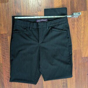 Gloria Vanderbilt Black Pinstripe Haven Trousers Size 6  Work Dress Pants